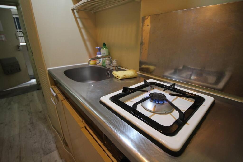 【 ディズニーへ楽ちんな部屋】車で11分＊コンビニあり！東京メトロ葛西駅から徒歩5分！ Apartment *
